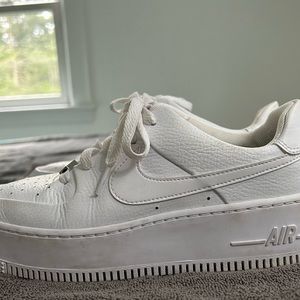 Nike Air Force 1 size 8.5